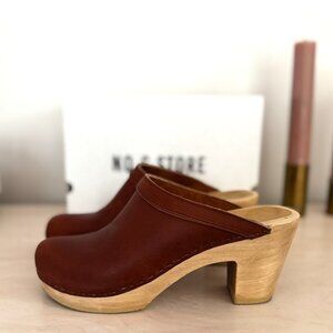 No.6 Old School Clog High Heel Bourbon 39